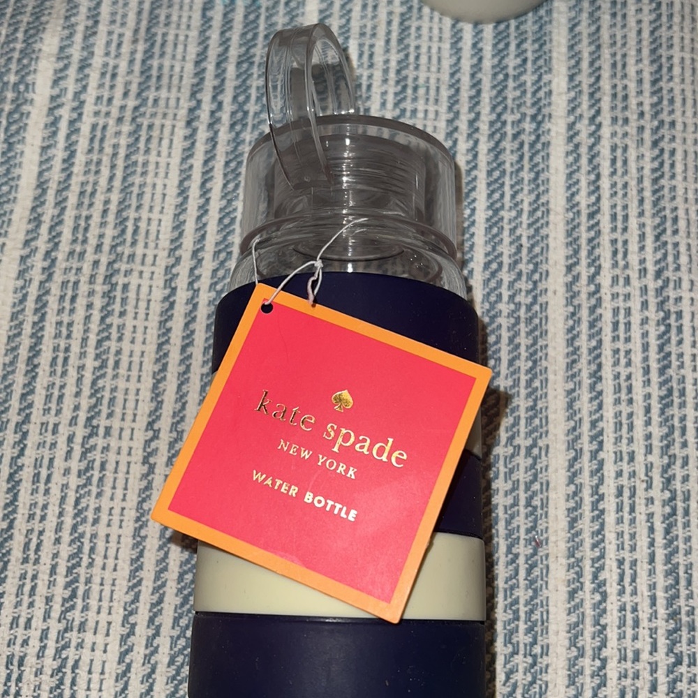 HP! 🎉 Kate spade 16oz Navy rugby stripe water bottle - Picture 2 of 5